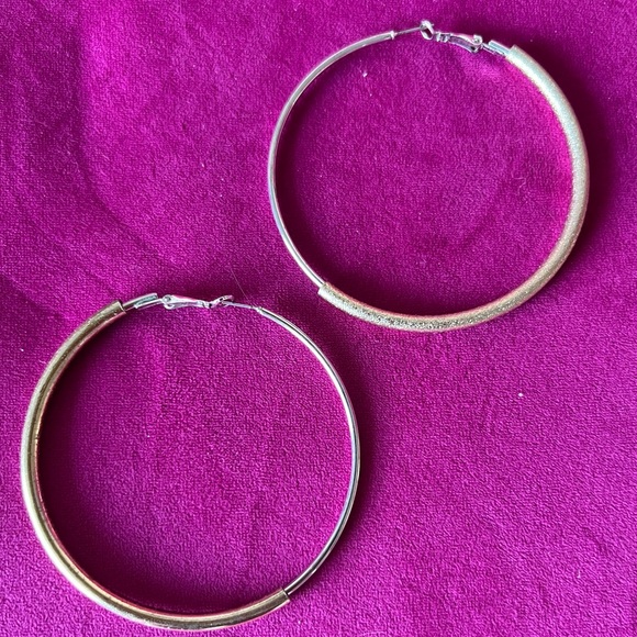 Jewelry bundle - Picture 5 of 9